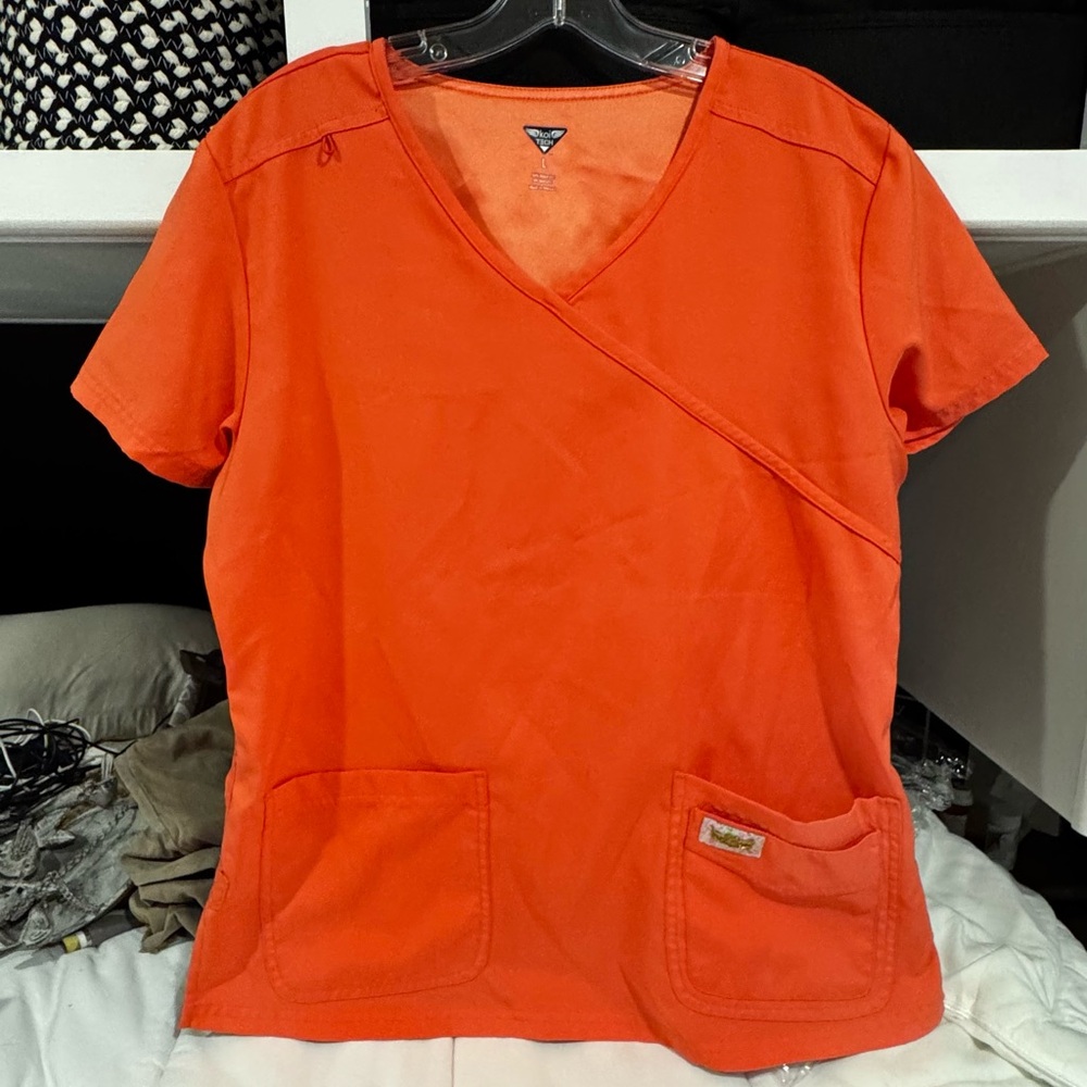 Koi Tech Scrub Top